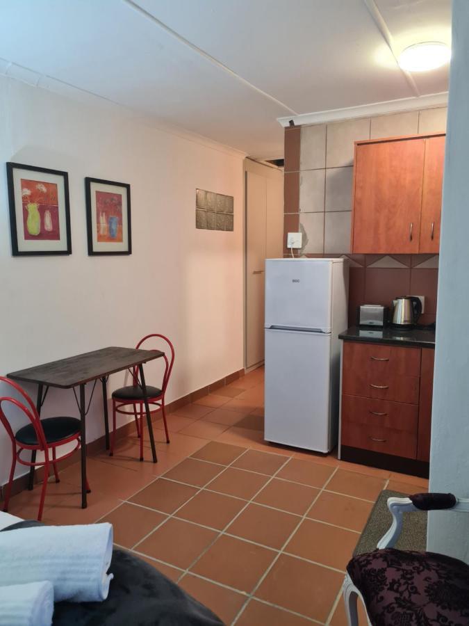 Indaba Manor On 413 Owen Ellis Dr Ξενοδοχείο Port Edward Εξωτερικό φωτογραφία